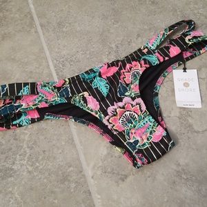 Small cheeky bikini bottoms, very colorful! NWT